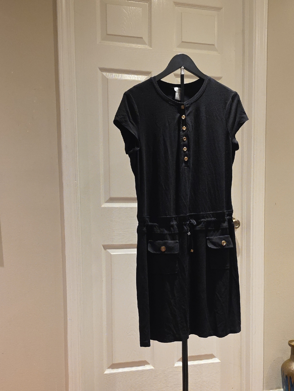 Cache Black Short-Sleeve Maxi Dress with Front Pockets